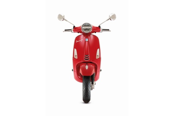 Vespa primavera red 125cc